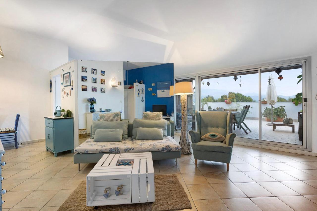 Attico Con Terrazza A Viareggio Apartment Exterior photo