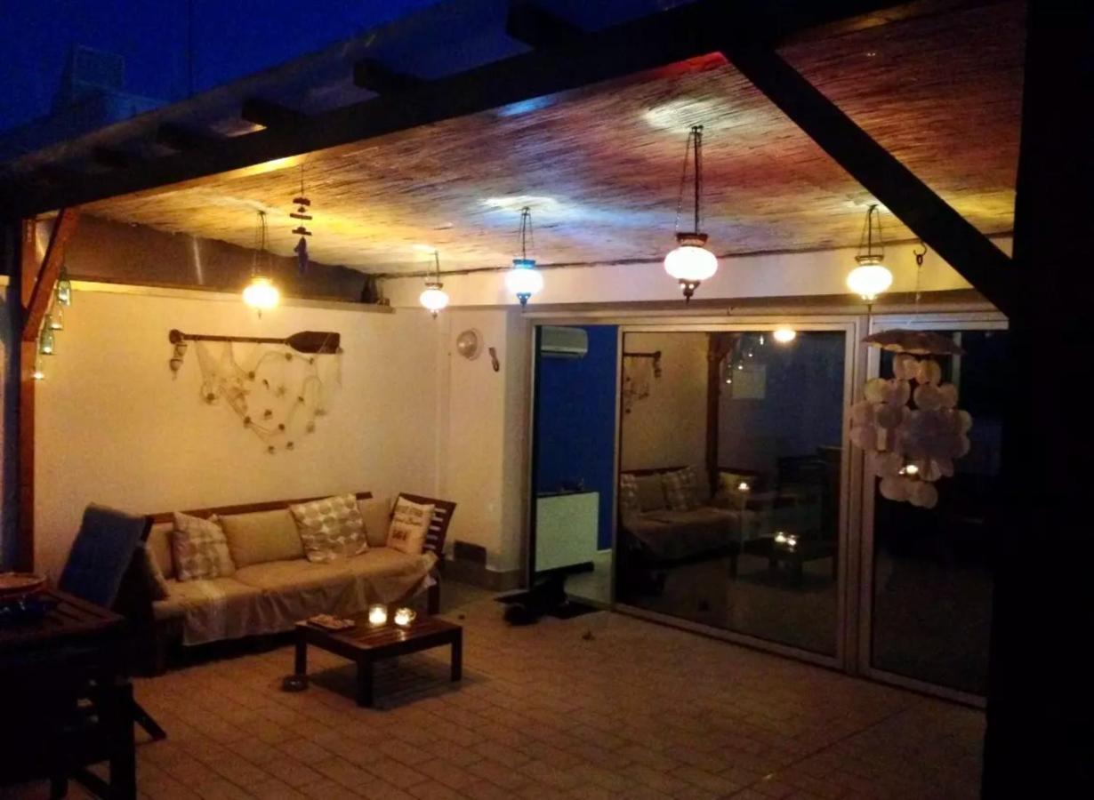 Attico Con Terrazza A Viareggio Apartment Exterior photo